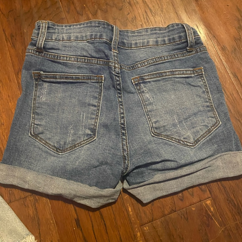 l jean shorts